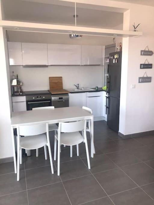 Appart Avec Terrasse Vue Sur Mer Exceptionnelle L'Ile-Rousse  Exterior photo